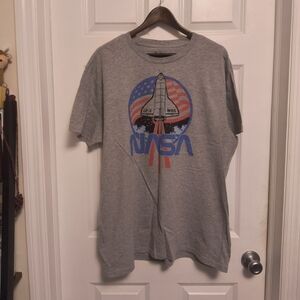 Gap NASA Authentic Licensed Mens XL T-Shirt